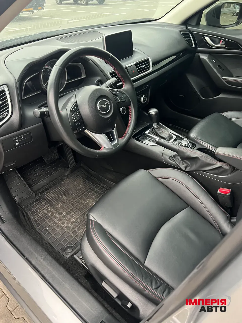 Mazda 3 - фото 12