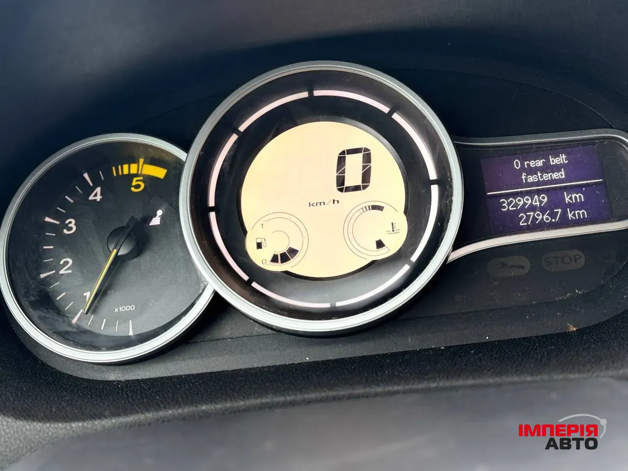 Renault Megane - фото 7