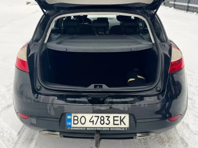 Renault Megane - фото 4