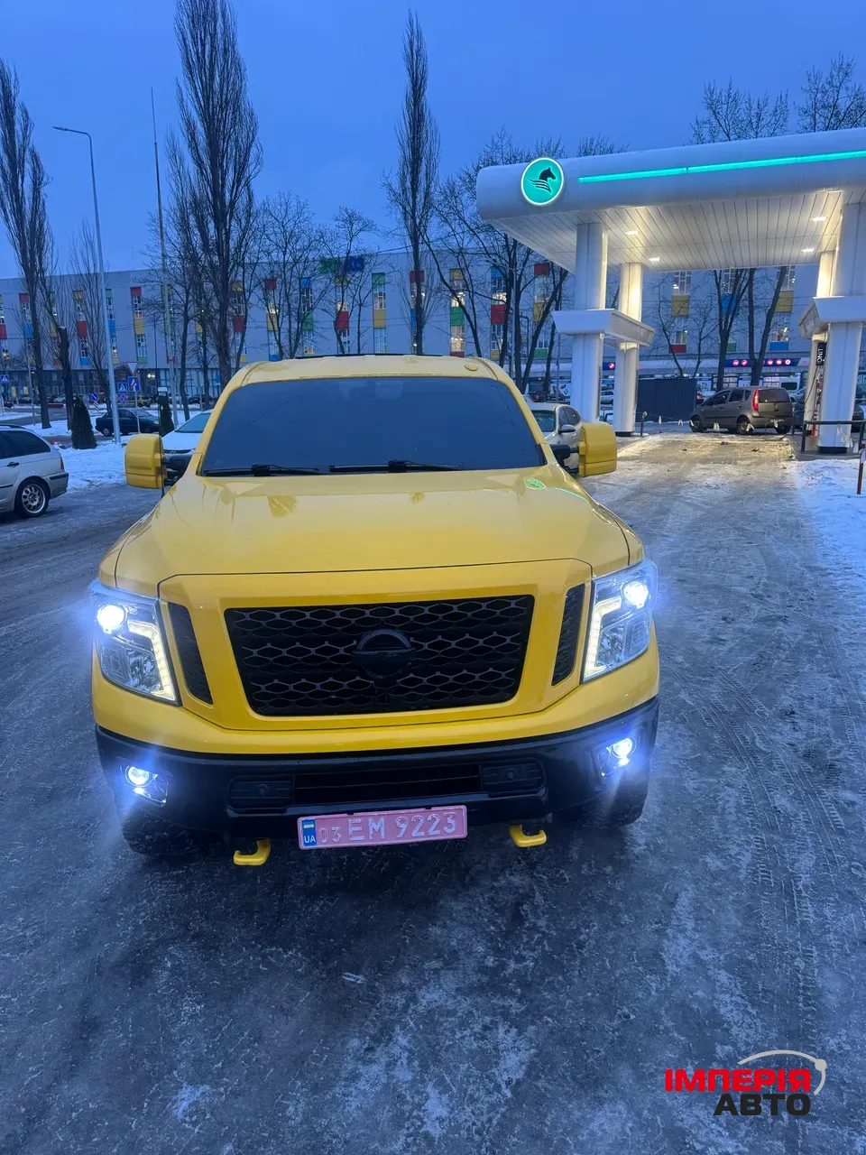 Nissan Titan - фото 3