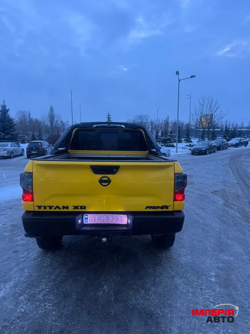 Nissan Titan - фото 10