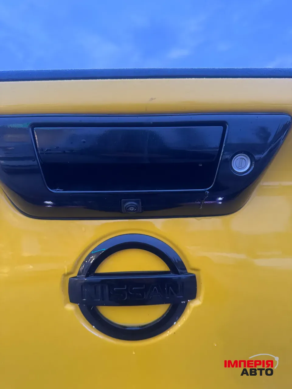 Nissan Titan - фото 11