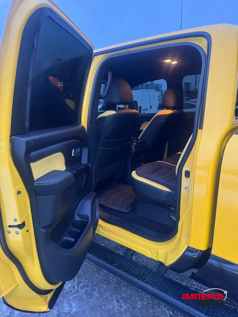 Nissan Titan - фото 20