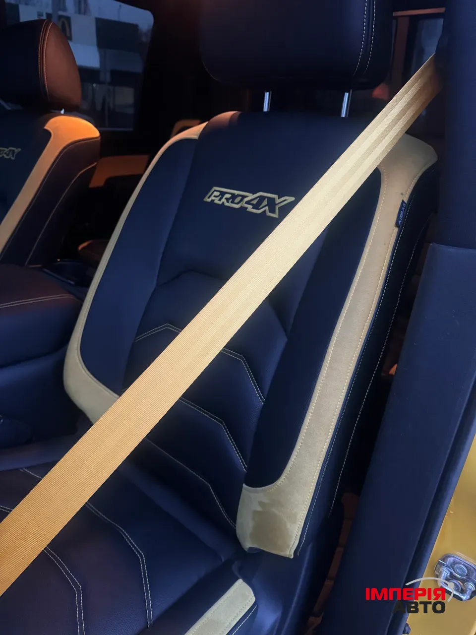 Nissan Titan - фото 27