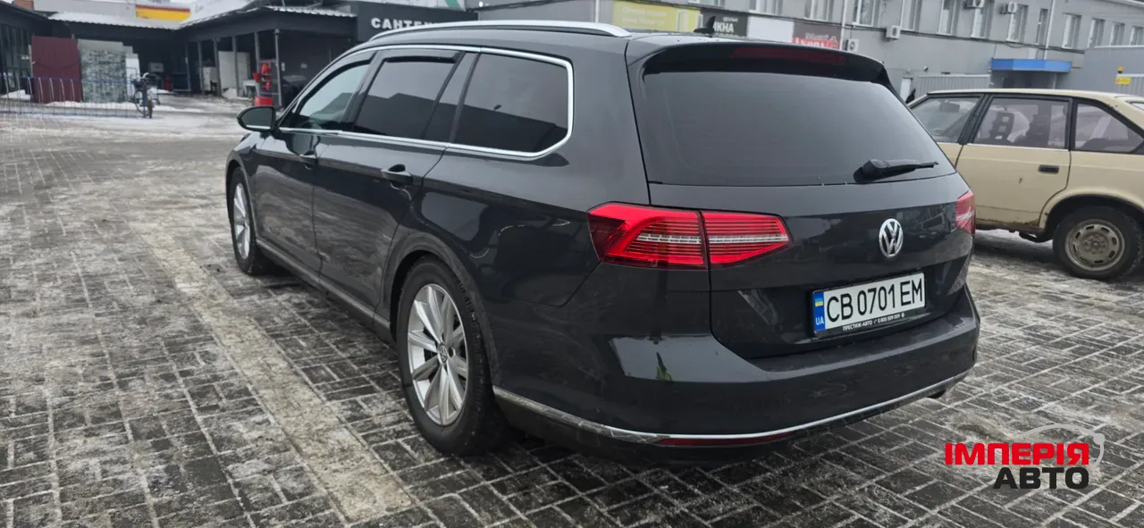 Volkswagen Passat - фото 3