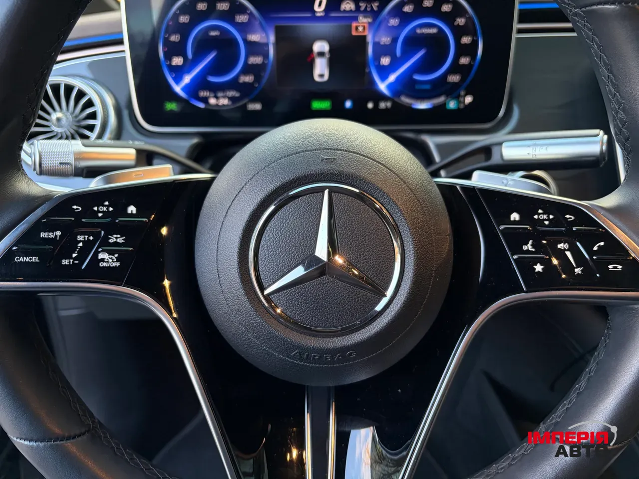 Mercedes-Benz EQS - фото 31