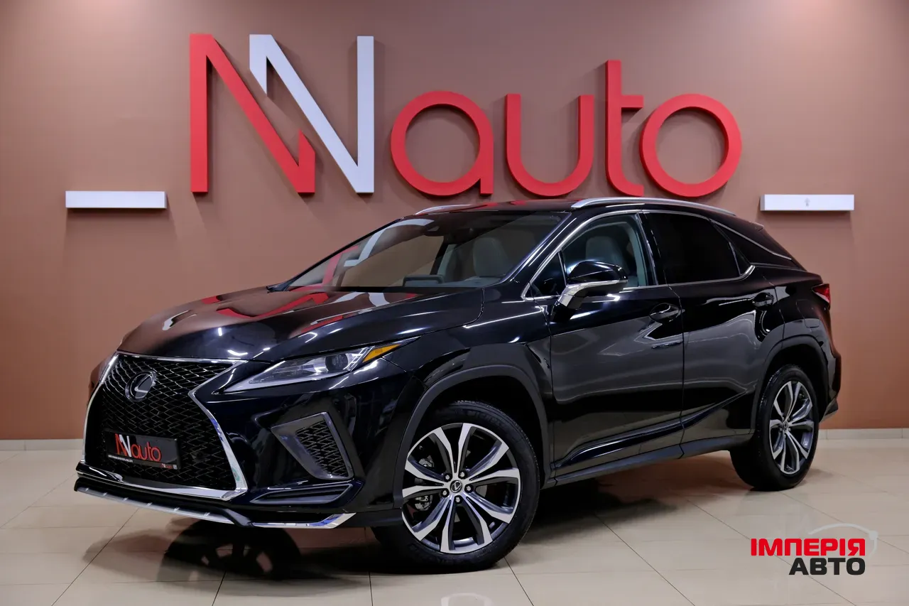 Lexus RX - фото 1