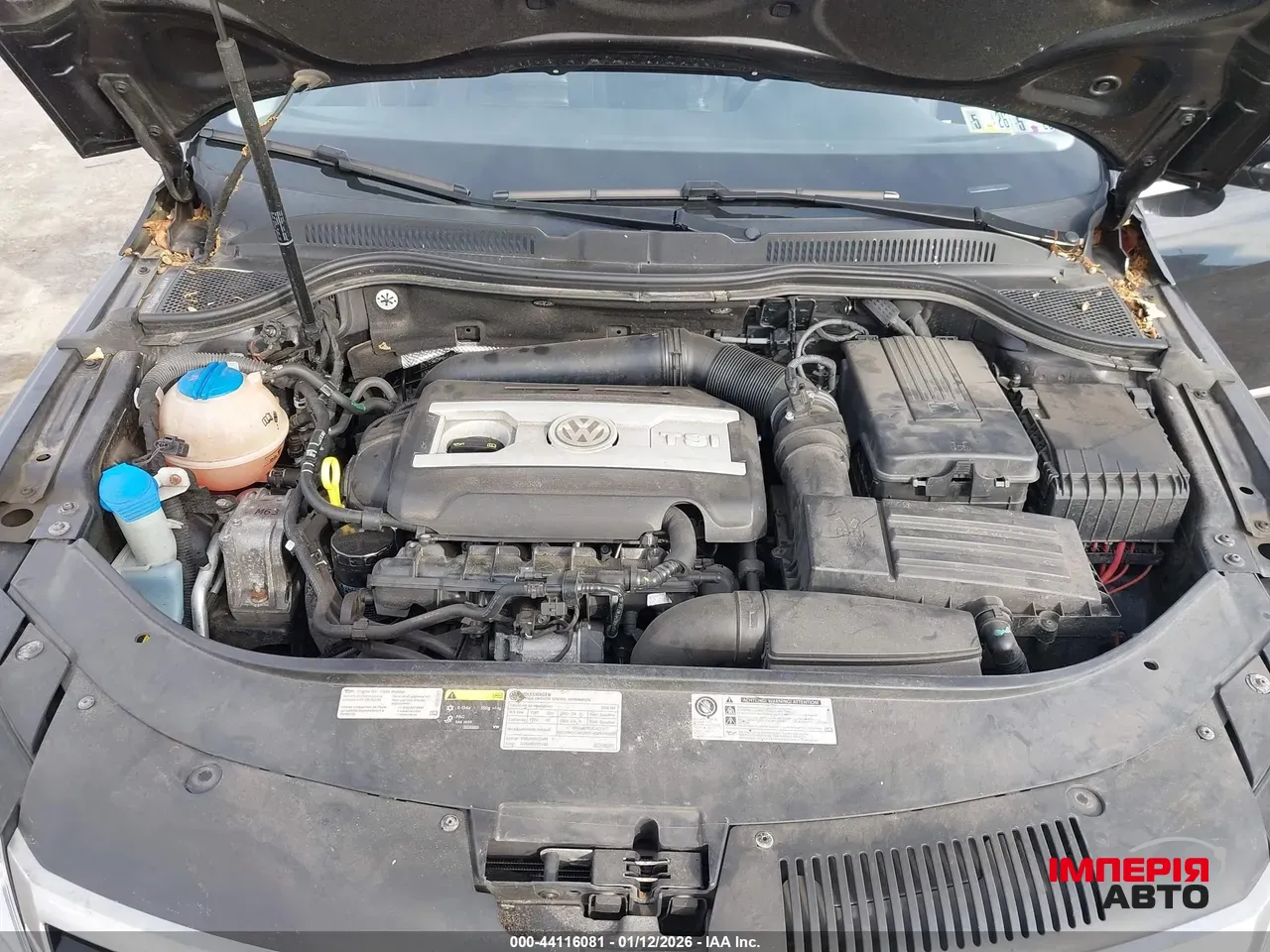 Volkswagen Passat CC - фото 9