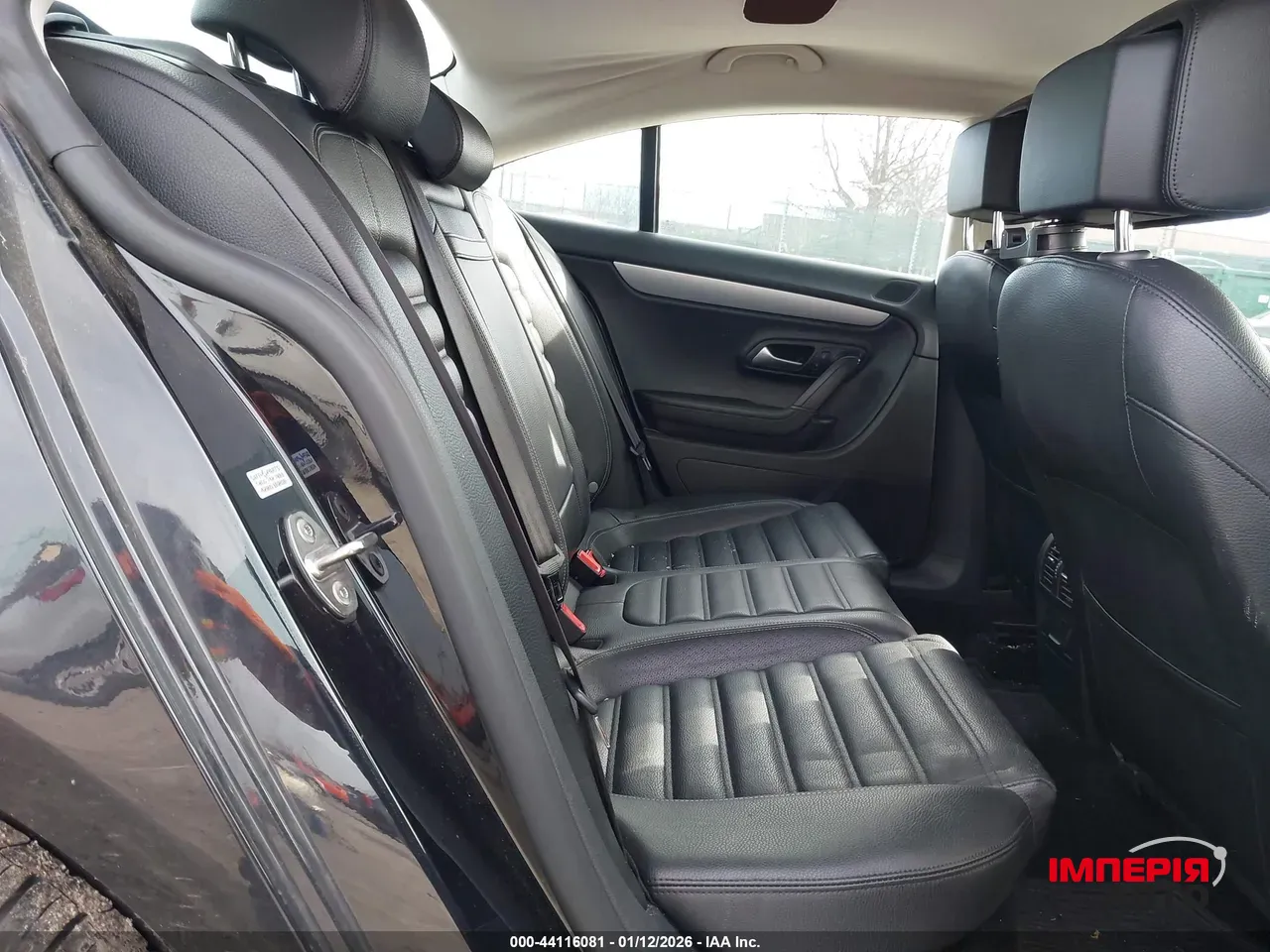 Volkswagen Passat CC - фото 8