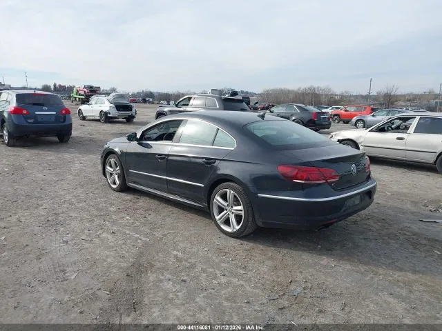 Volkswagen Passat CC - фото 3