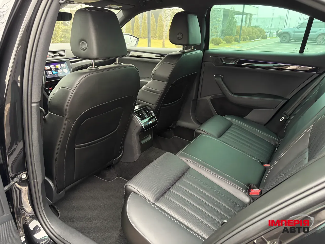 Skoda Superb - фото 30