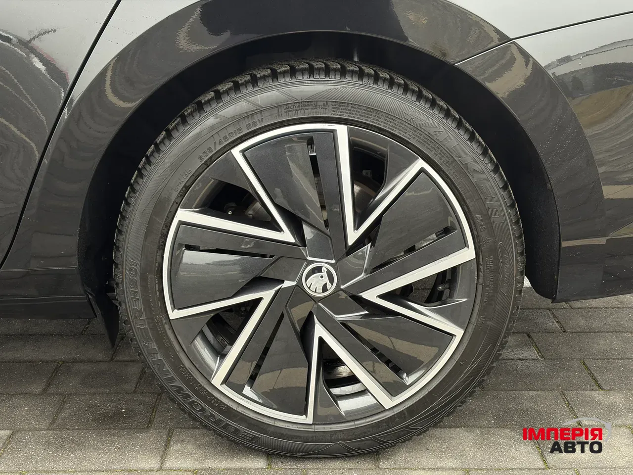 Skoda Superb - фото 19