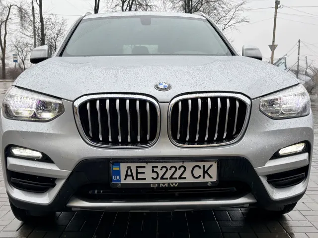 BMW X3 - фото 2