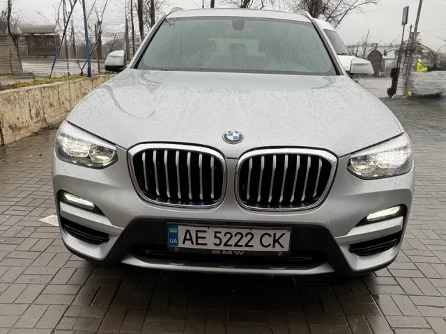 BMW X3 - фото 1