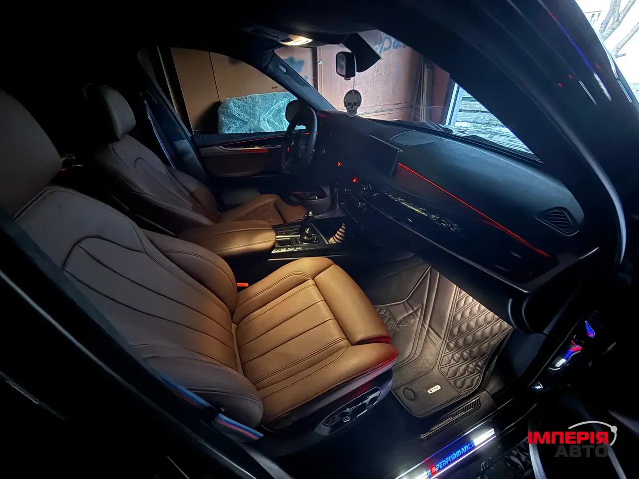 BMW X5 - фото 10