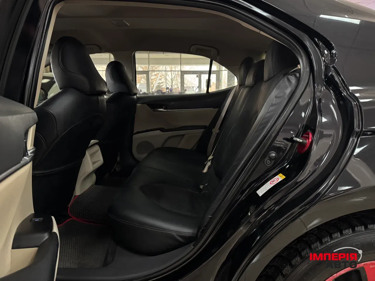 Toyota Camry - фото 7