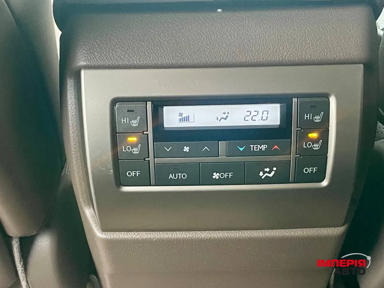 Lexus GX - фото 33