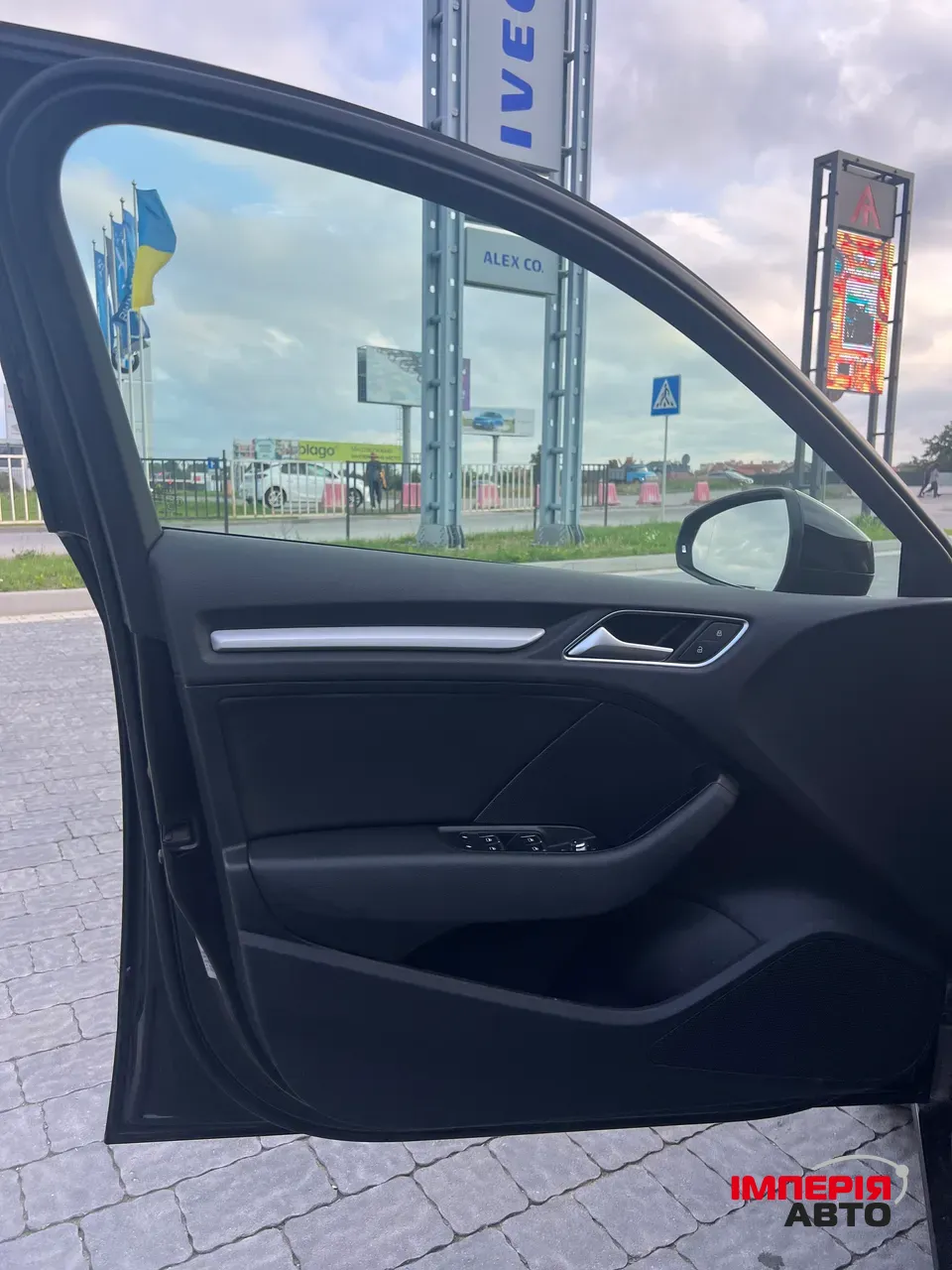 Audi A3 - фото 32