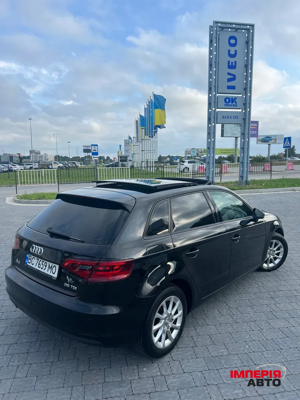 Audi A3 - фото 11