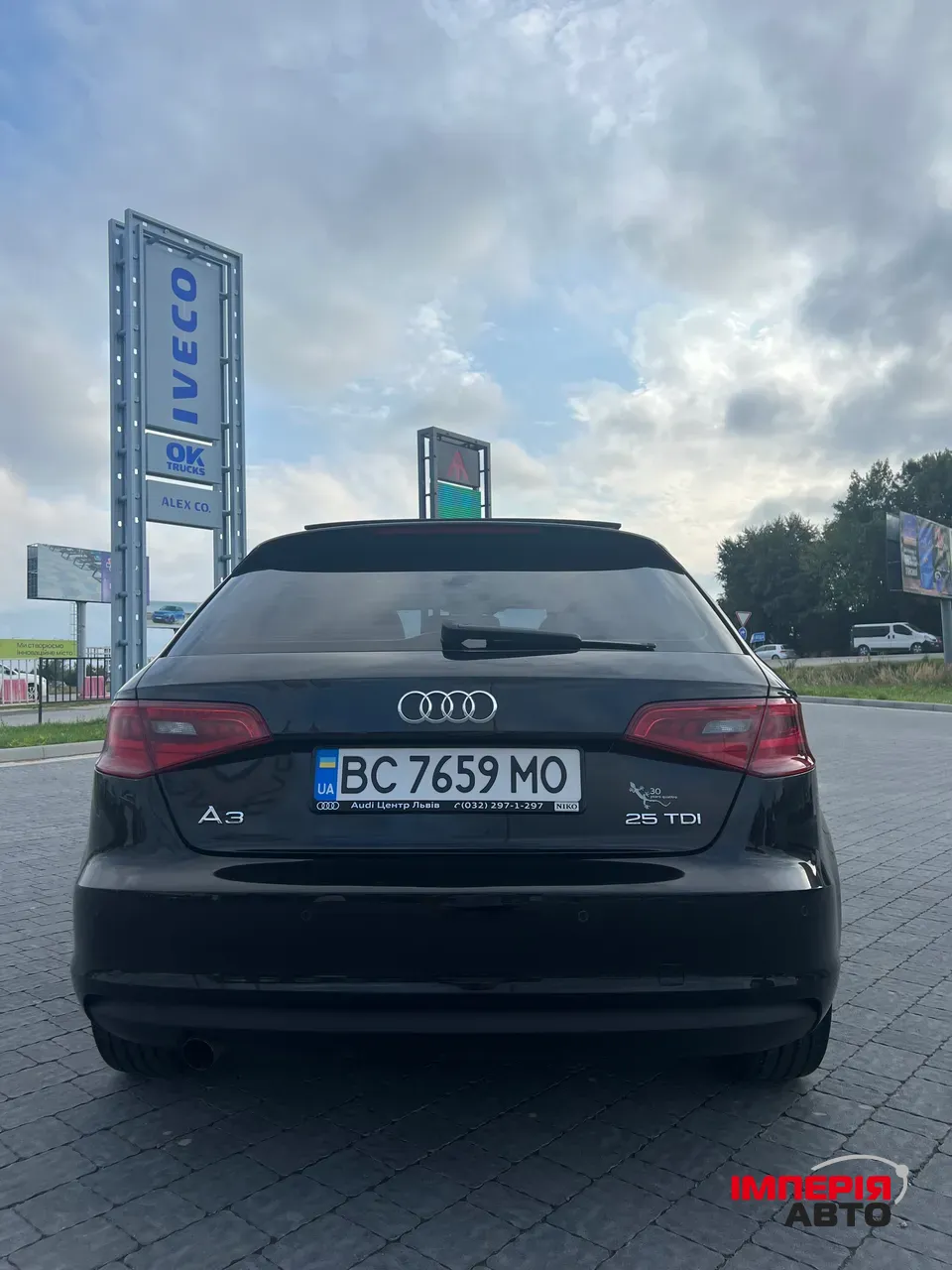 Audi A3 - фото 12