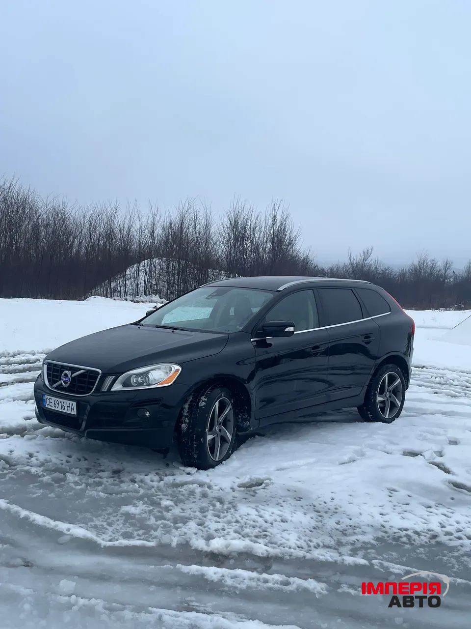 Volvo XC60 - фото 2