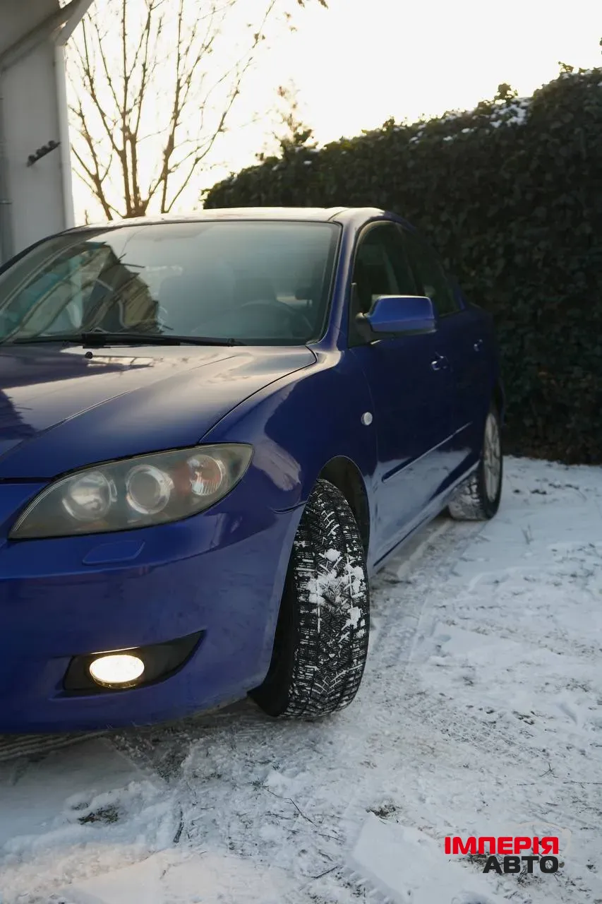 Mazda 3 - фото 3