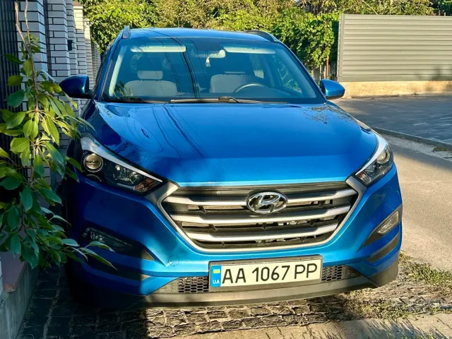Hyundai Tucson - фото 1
