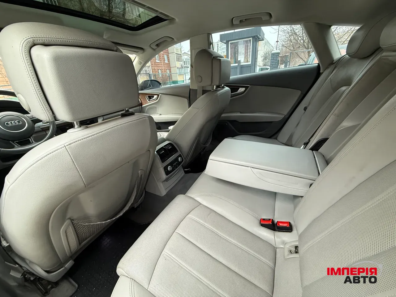 Audi A7 - фото 15