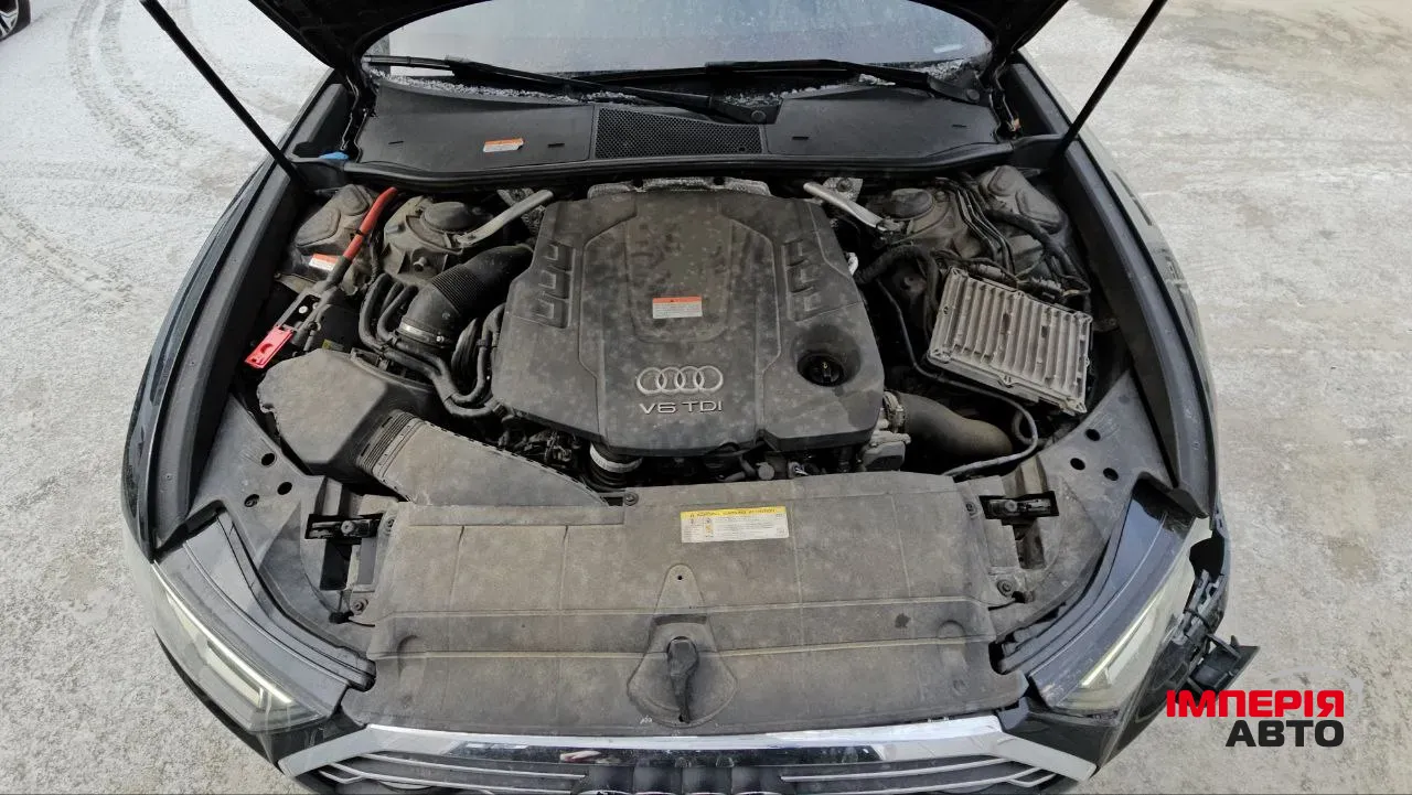 Audi A6 - фото 16