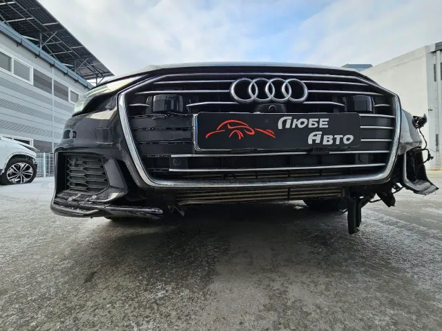 Audi A6 - фото 5