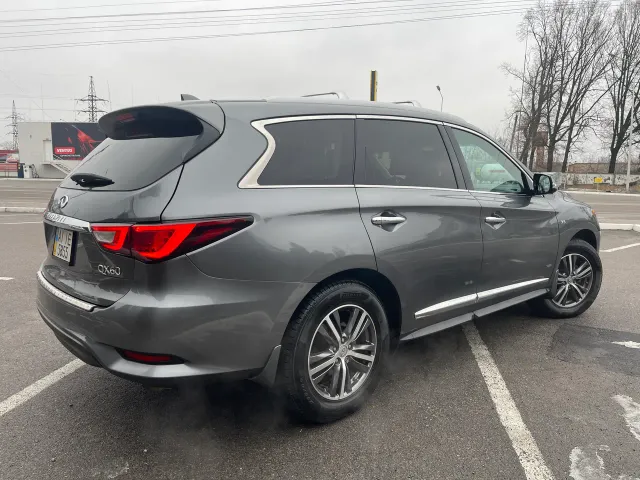 Infiniti QX60 - фото 4