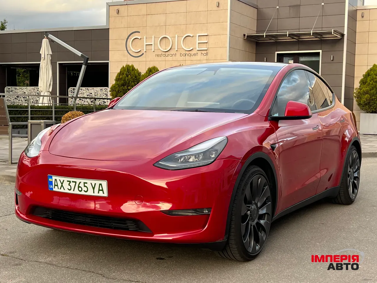 Tesla Model Y - фото 15