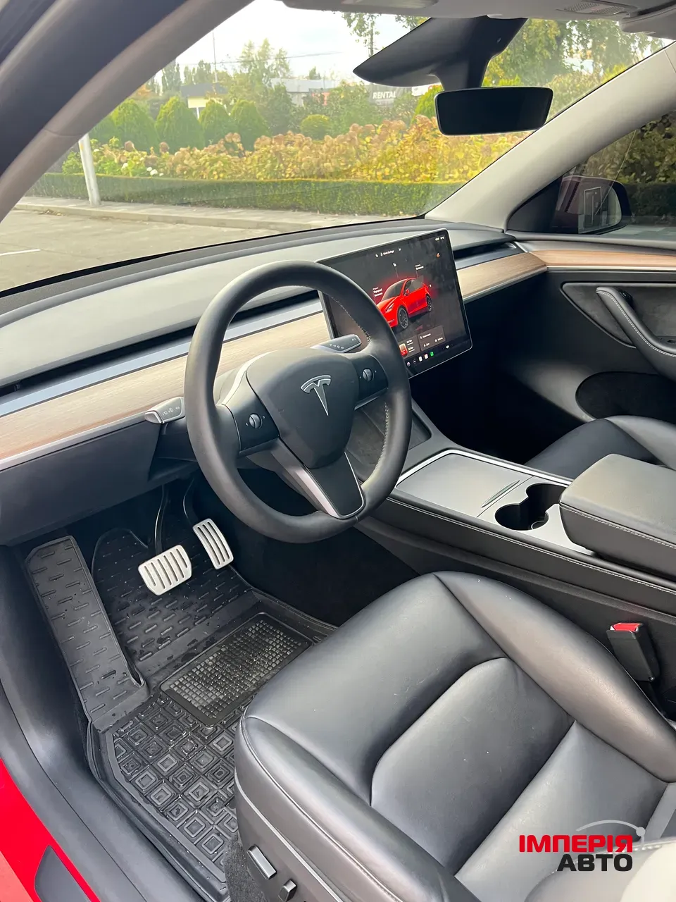 Tesla Model Y - фото 19