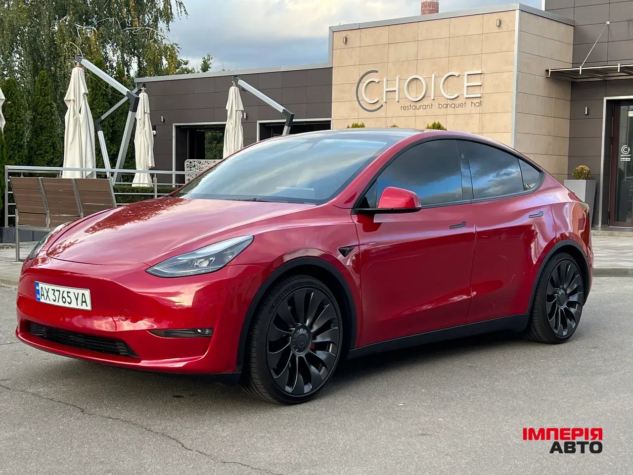 Tesla Model Y - фото 14