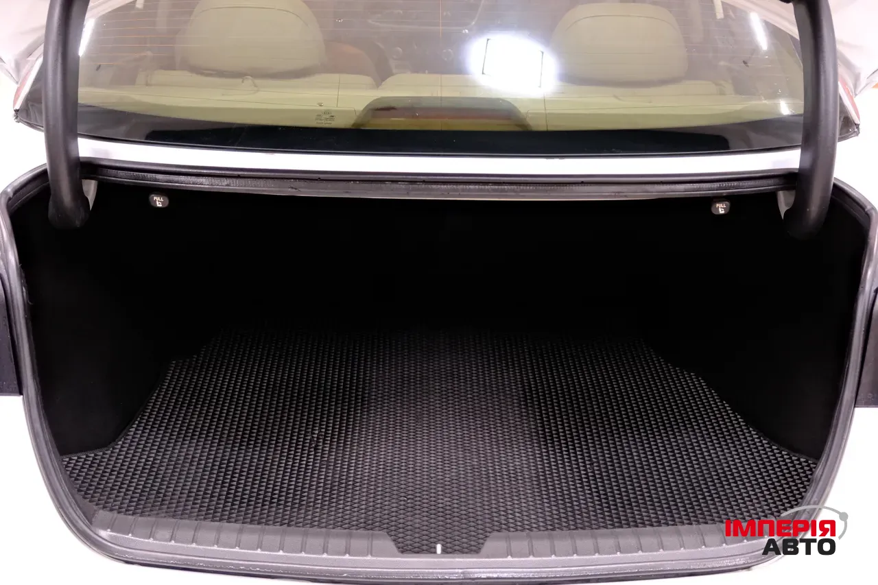 Kia Optima - фото 10