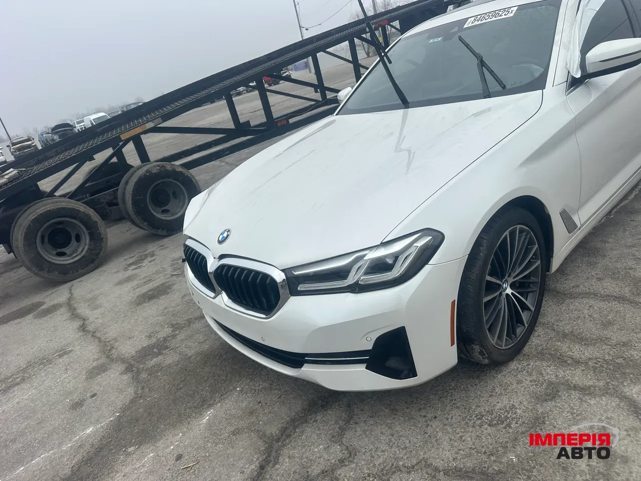 BMW 5 серії - фото 1