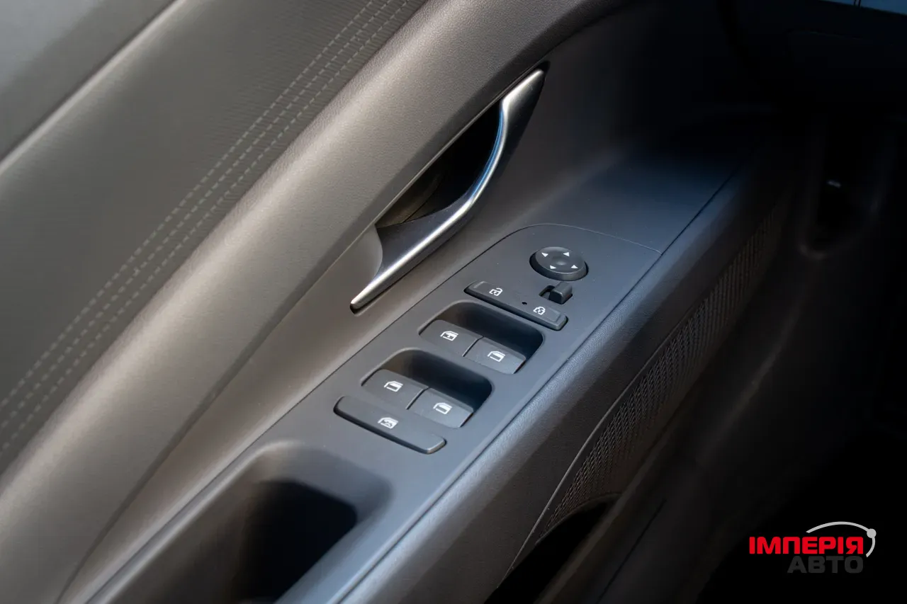 Hyundai Elantra - фото 22