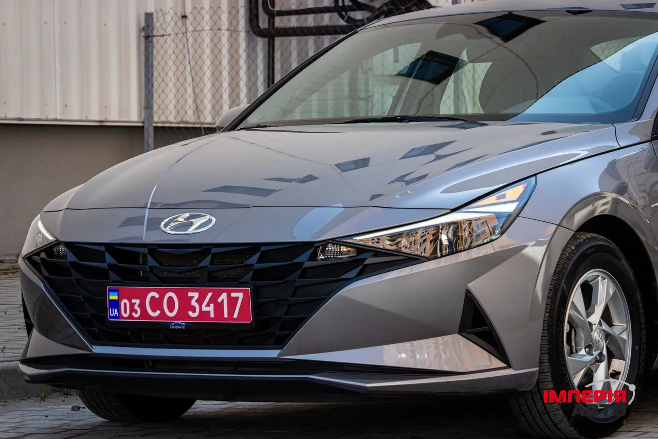 Hyundai Elantra - фото 54
