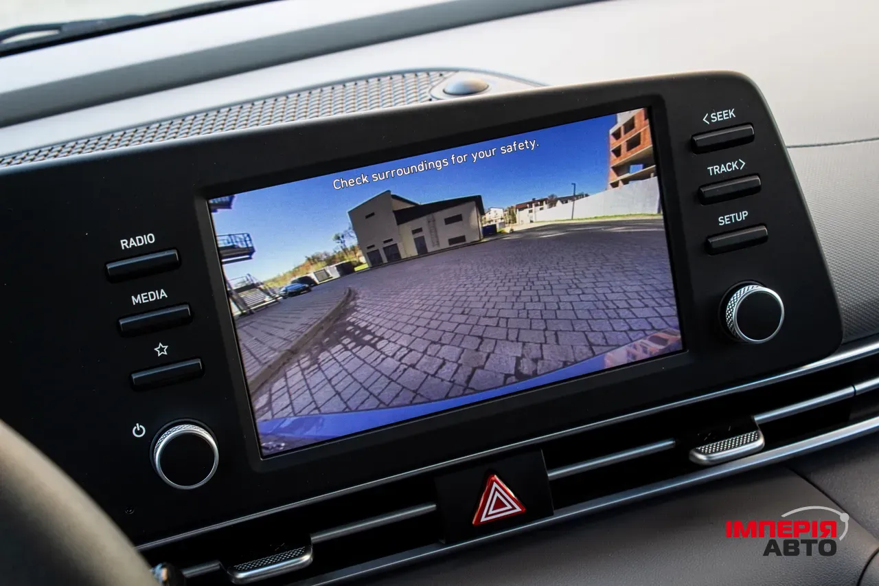 Hyundai Elantra - фото 47