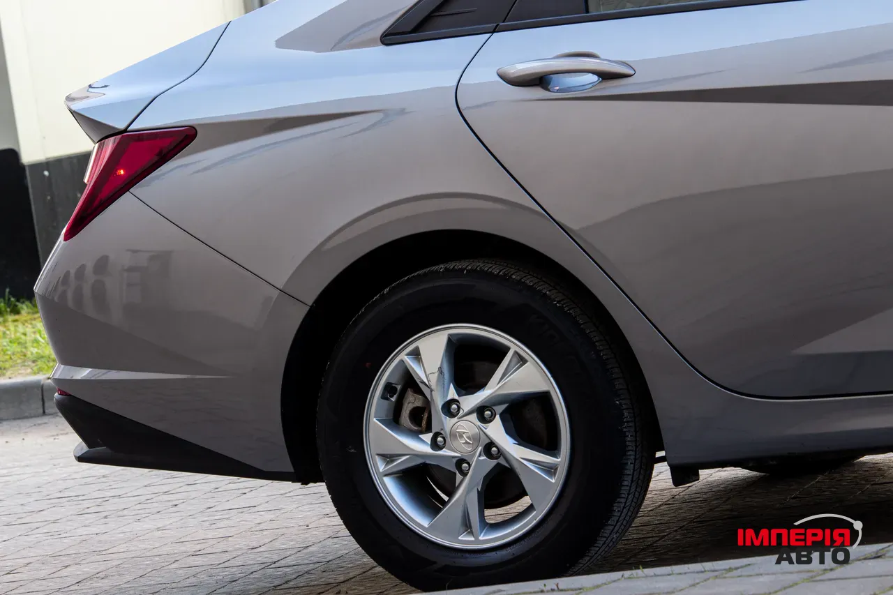 Hyundai Elantra - фото 59