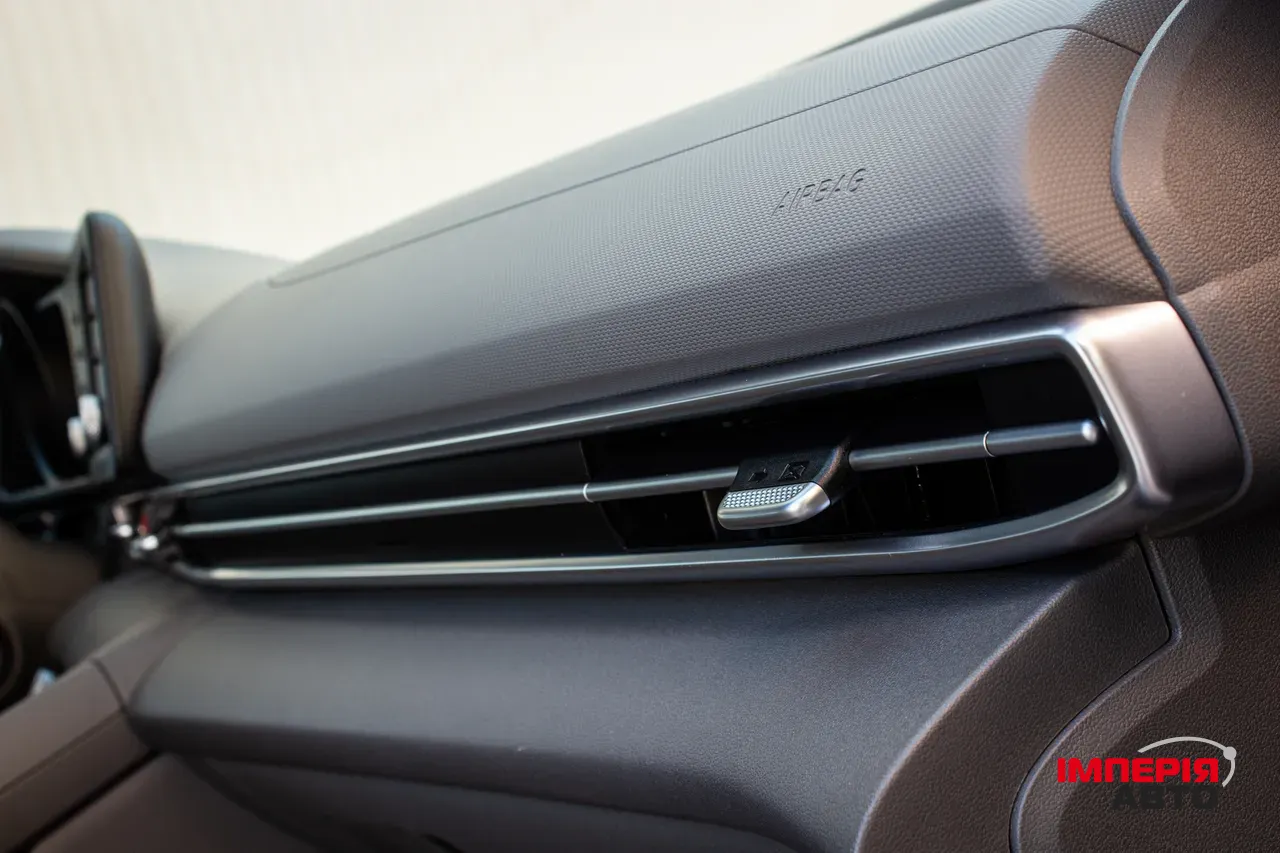 Hyundai Elantra - фото 26