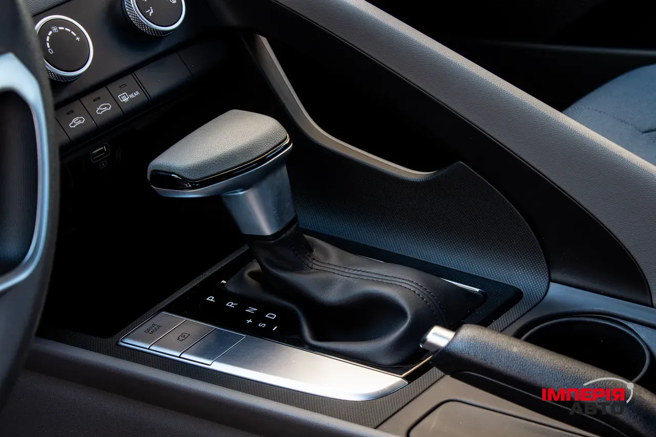 Hyundai Elantra - фото 35