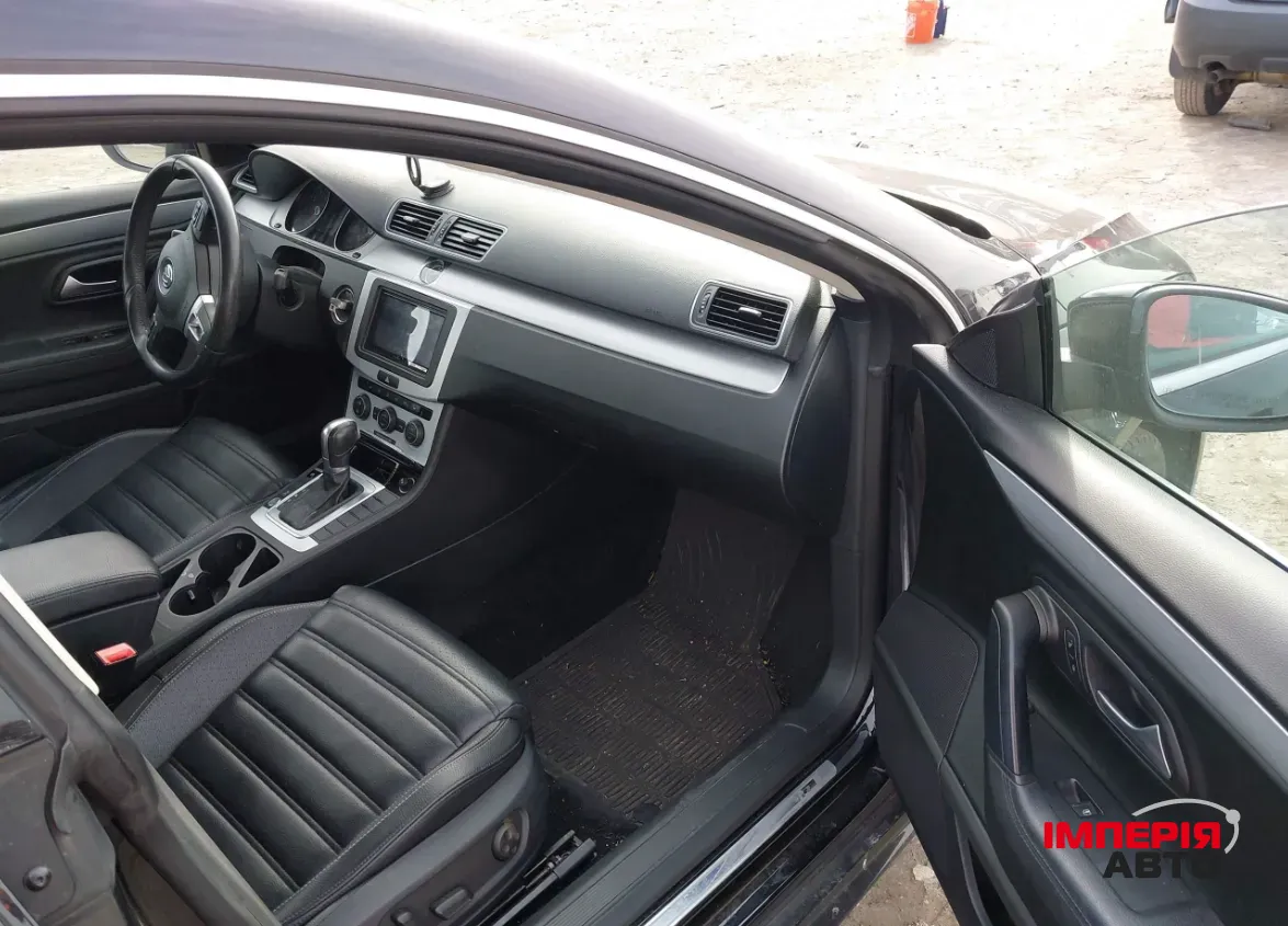 Volkswagen Passat CC - фото 4