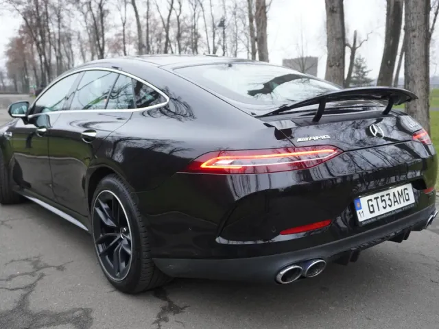 Mercedes-Benz AMG GT - фото 3