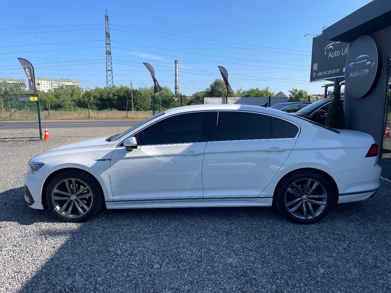 Volkswagen Passat - фото 10