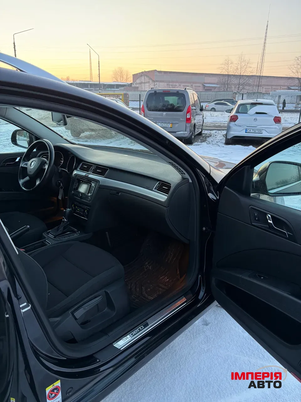 Skoda Superb - фото 7