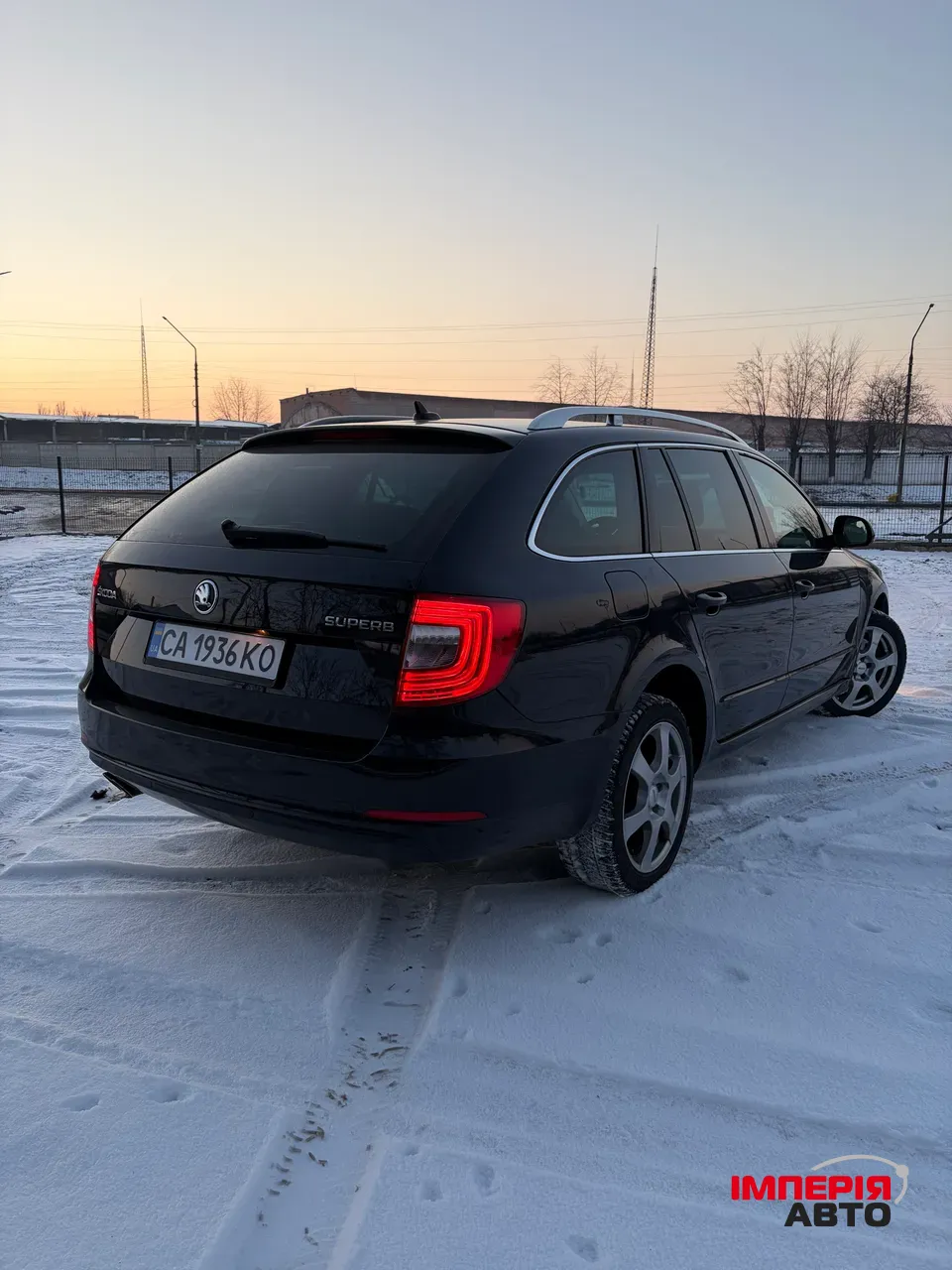 Skoda Superb - фото 4