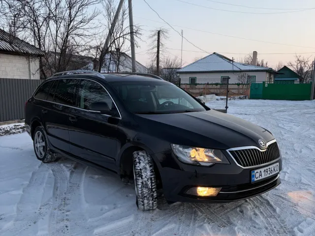 Skoda Superb - фото 2