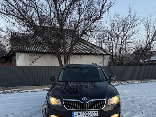 Skoda Superb - фото 1
