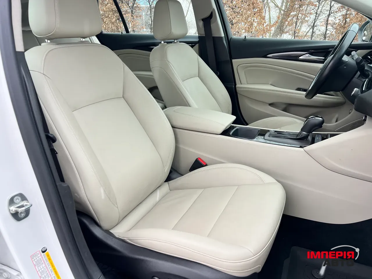 Buick Regal - фото 25